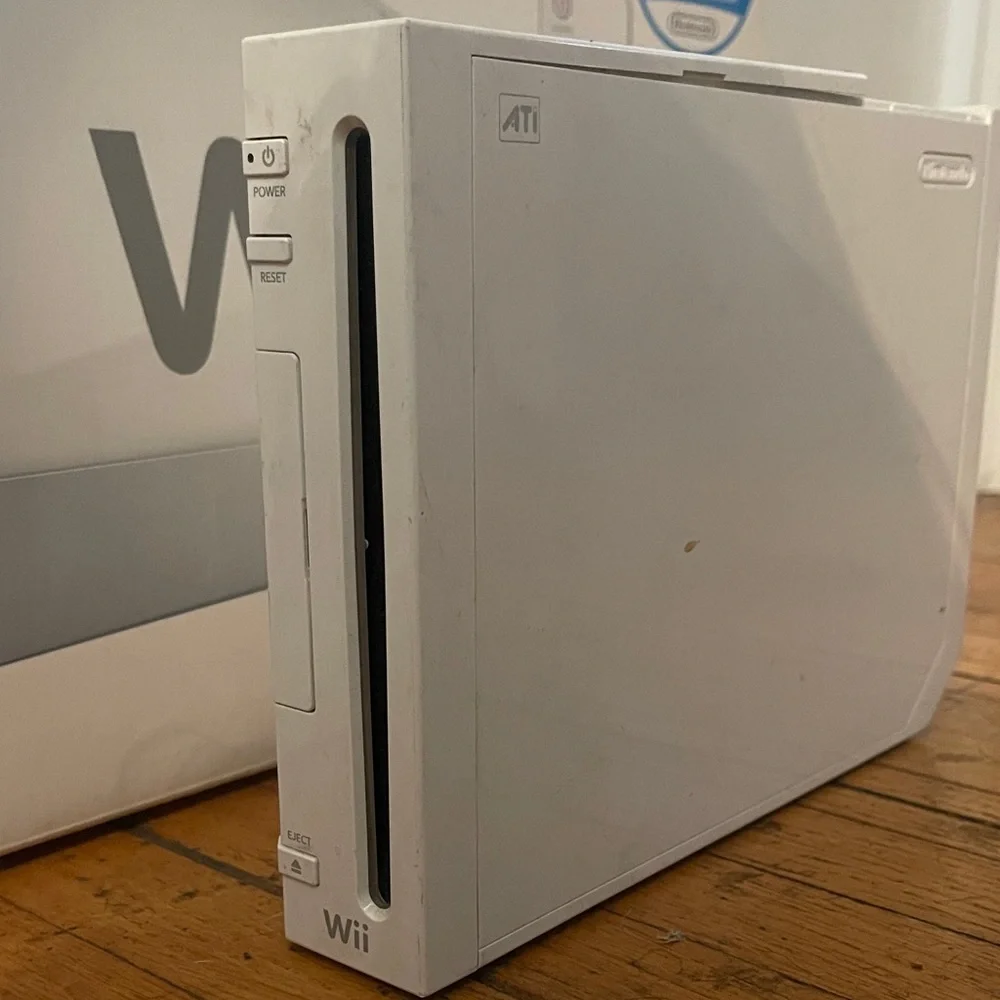 Nintendo Wii Console - Classic White